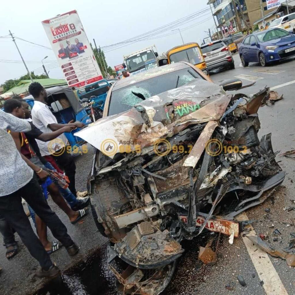 Kwadwo Nkansah LilWin involved in an Accident at Kumasi.