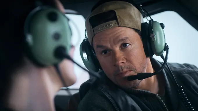 (Trailer): First look at Mark Wahlberg’s latest movie ‘Flight Risk’.